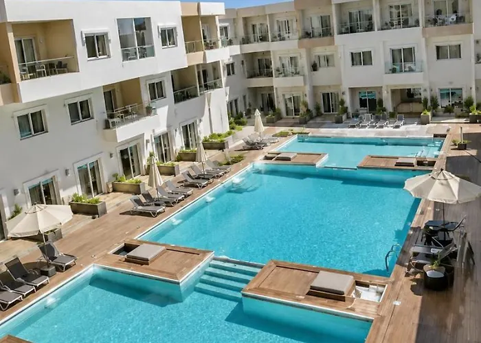 公寓 Luxury With Pool In Magawish D109 洪加達